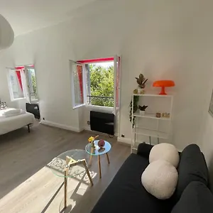 Appartement Les Allees Provencales, Montélimar